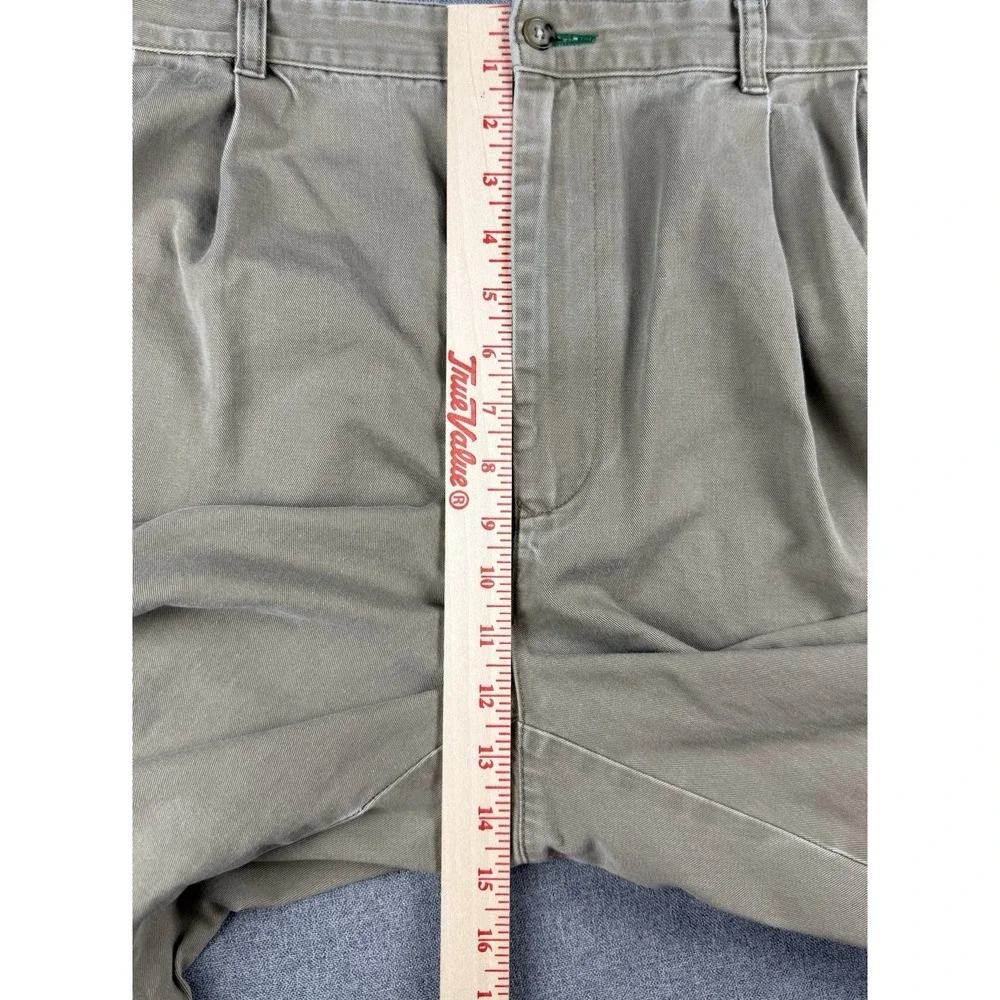 Tommy Hilfiger Men's Khaki Chino Pants 40x30 Pleated Straight Leg Cotton Beige